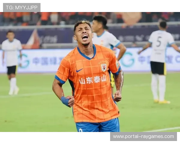 山东泰山进攻体系分析：克雷桑与队友的配合默契度